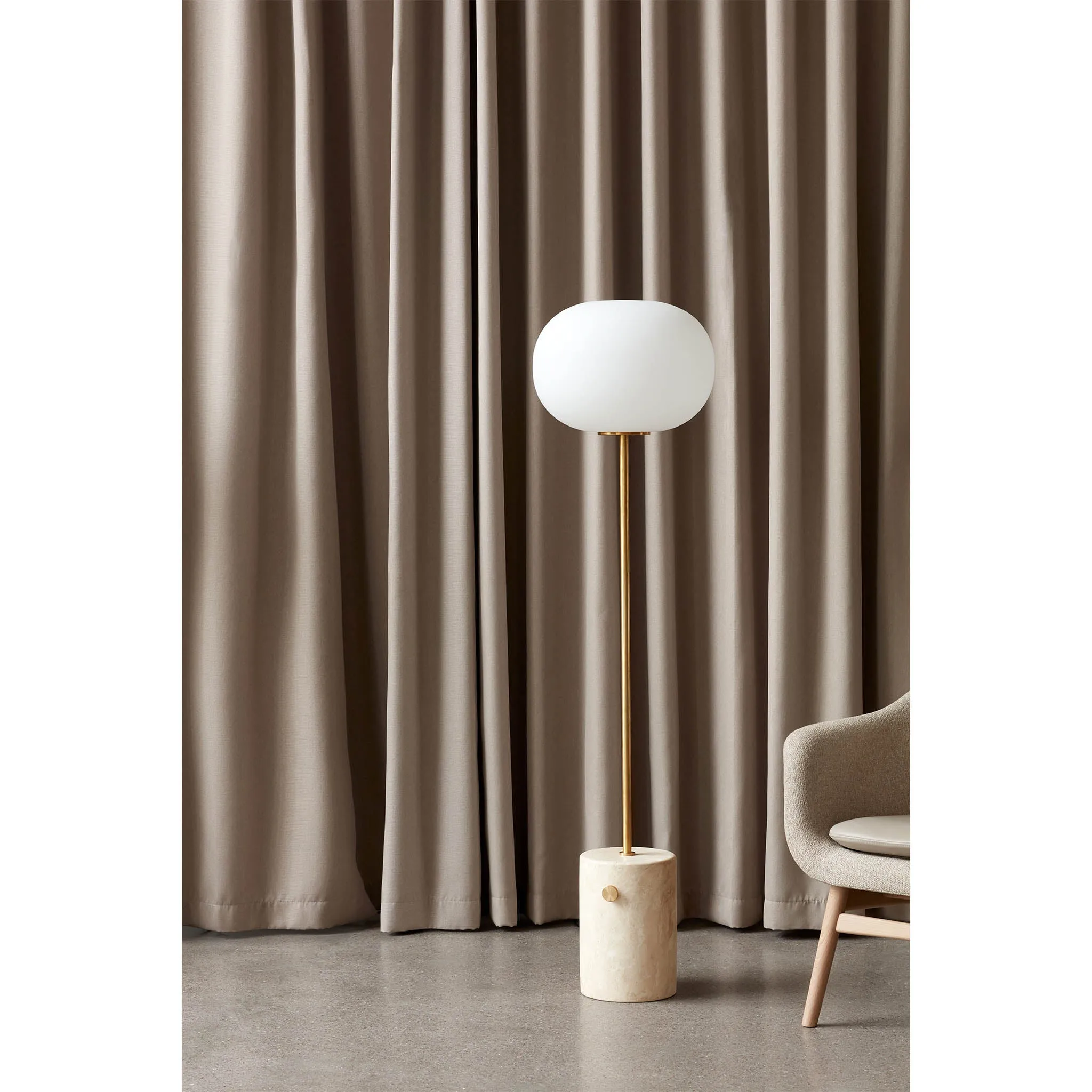 JWDA floor | travertine and brushed brass