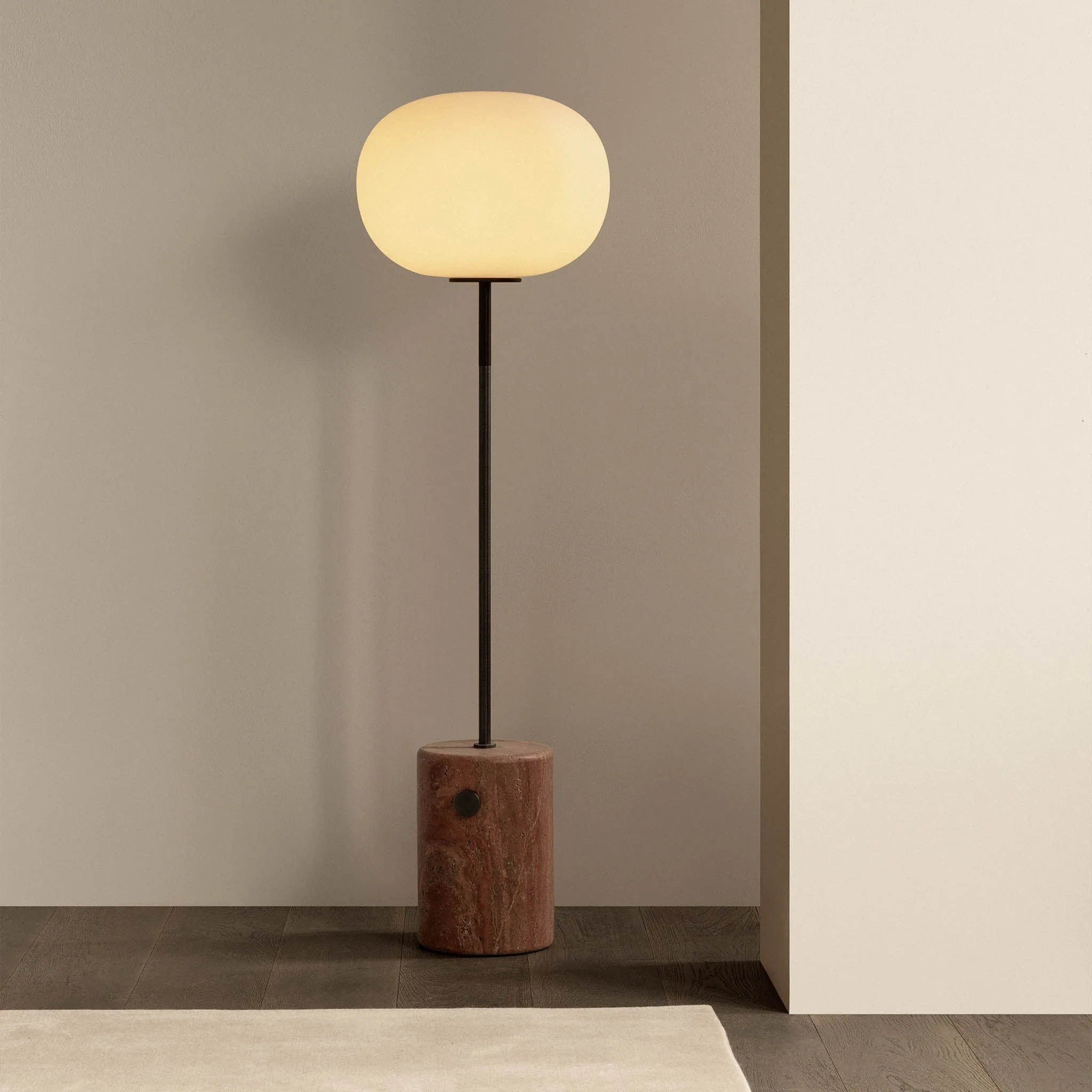 JWDA floor | travertine and brushed brass