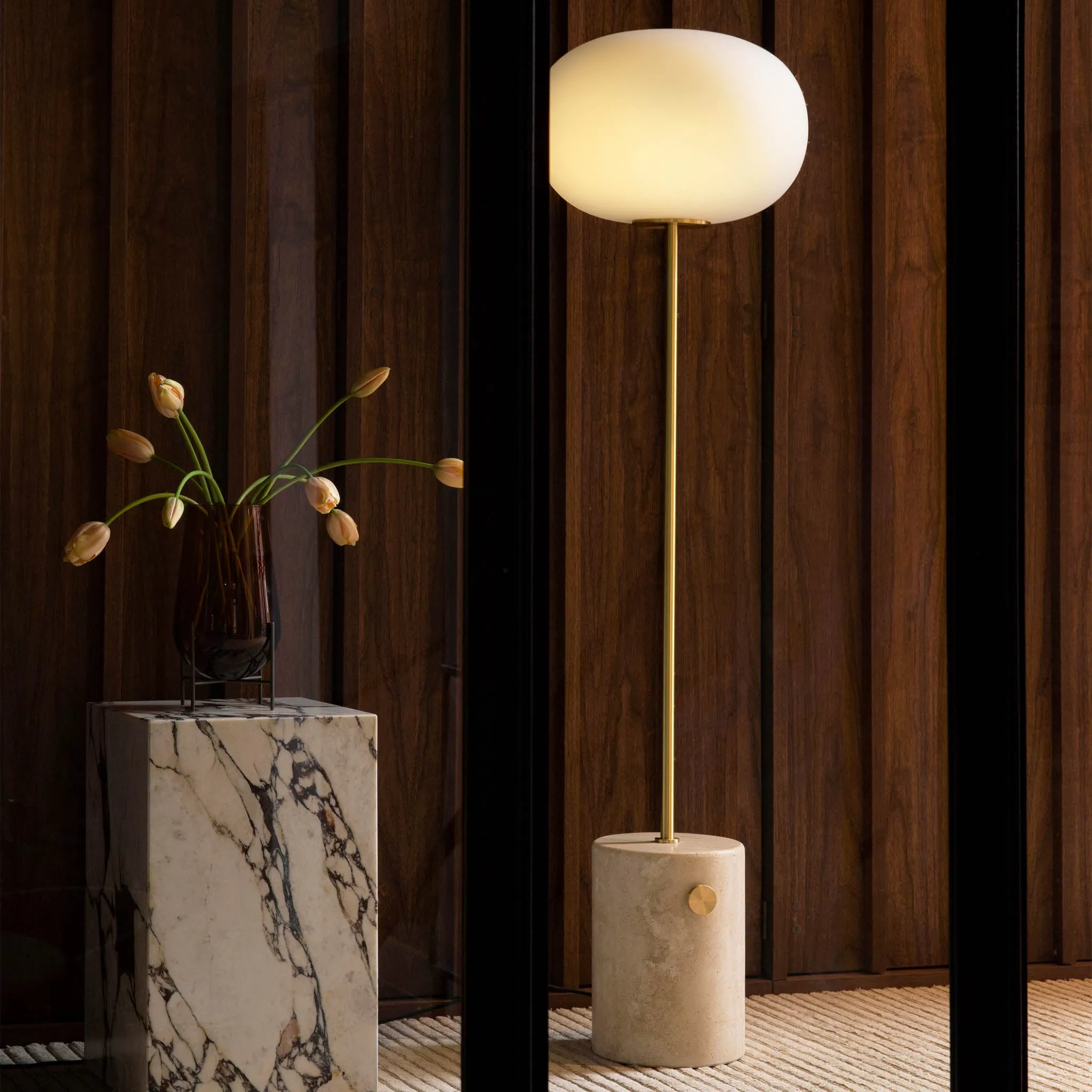 JWDA floor | travertine and brushed brass