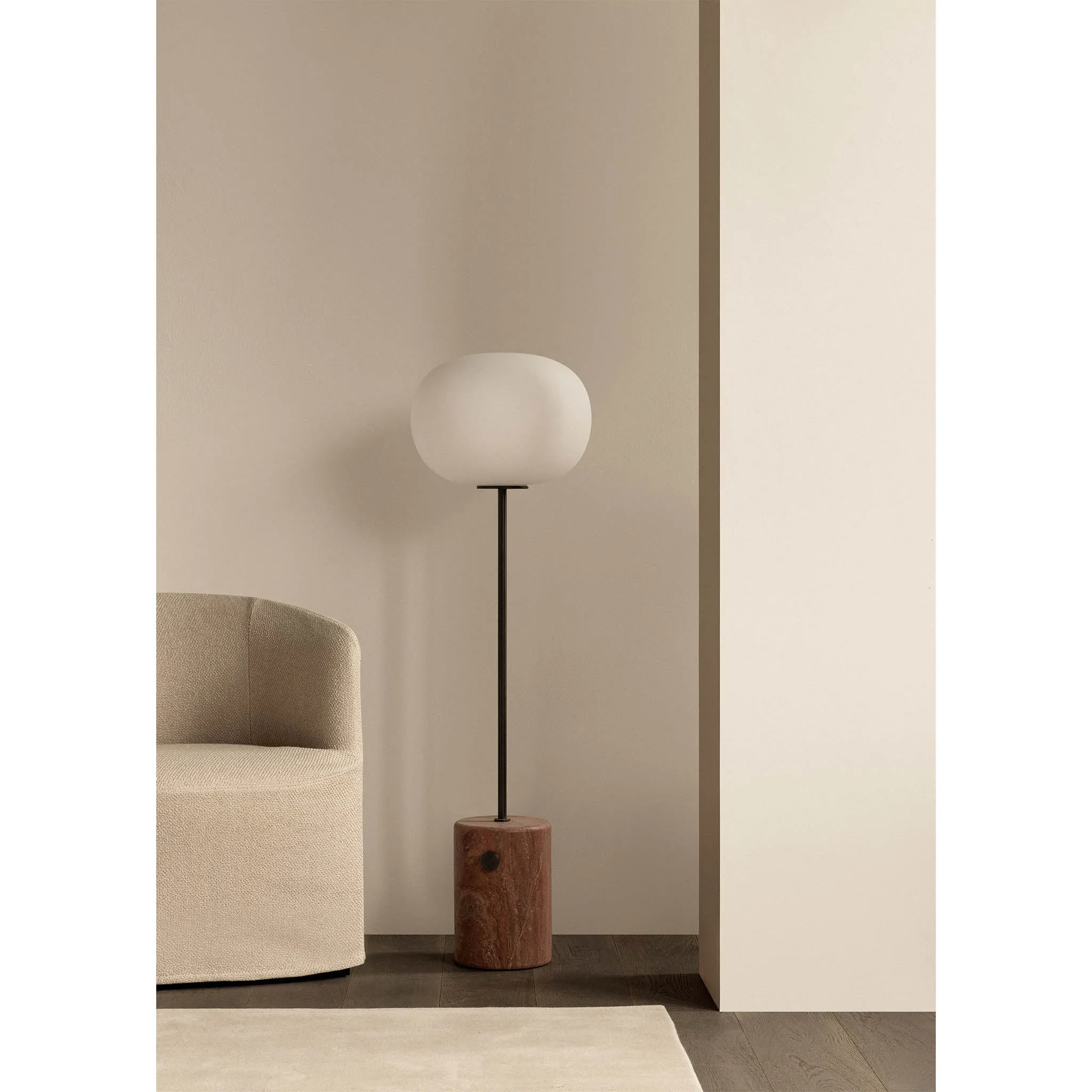 JWDA floor | travertine and brushed brass